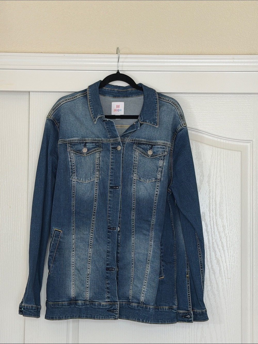 LuLaRoe 2XL Blue Denim Jean Jacket with flower embroidery on back
